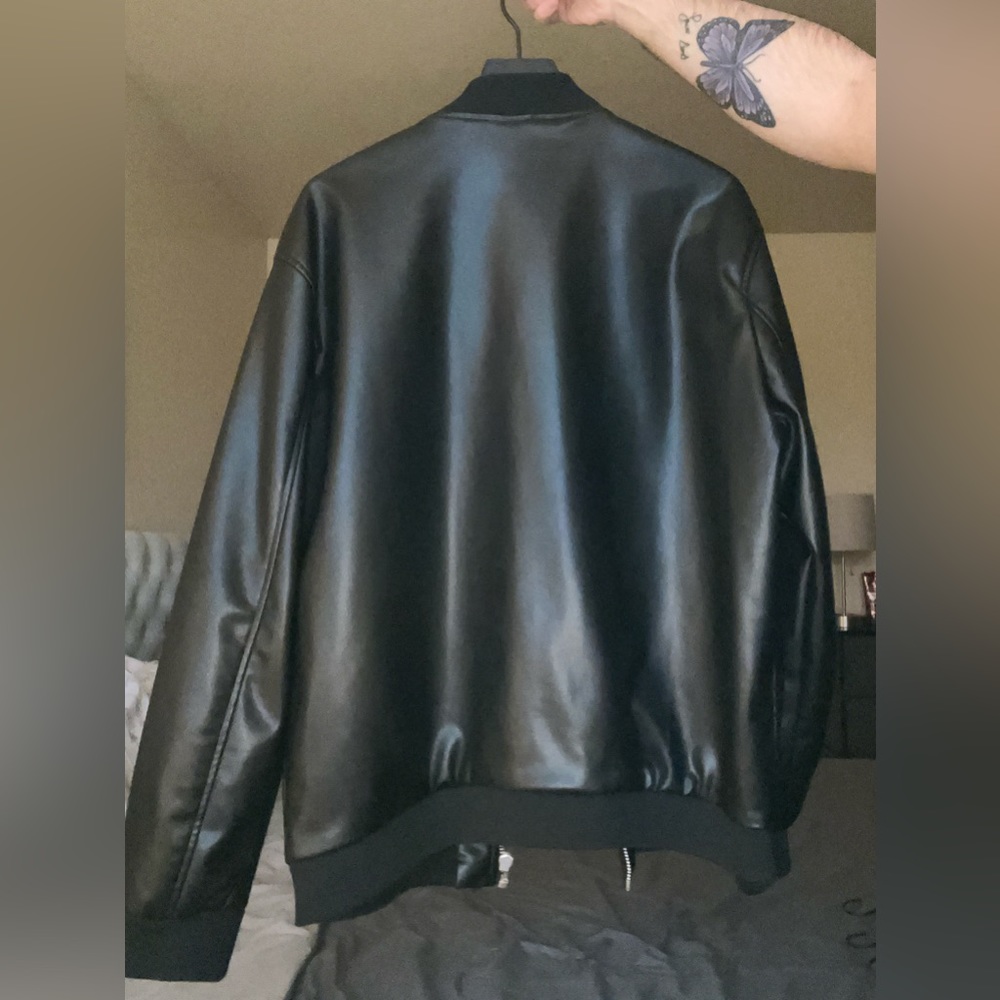 Zara (faux) Leather Jacket - Picture 7 of 8